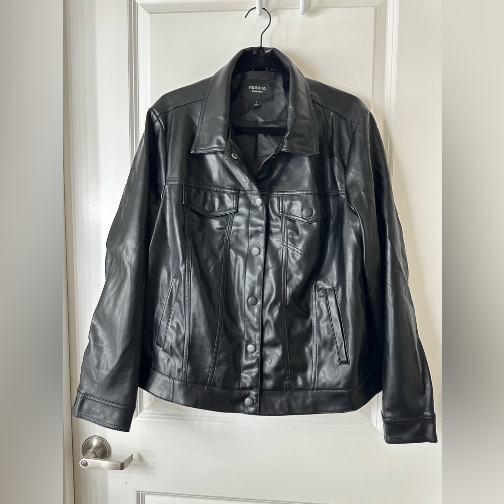 Torrid faux leather jacket NWOT